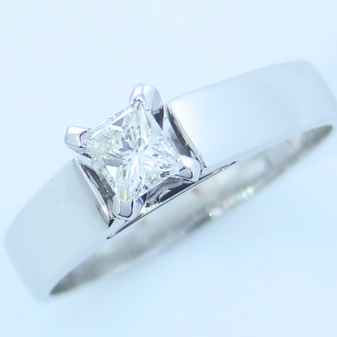 Anillo de compromiso AC-1099