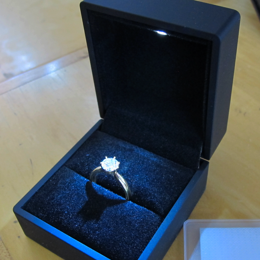 Anillo de compromiso AC-1009 M