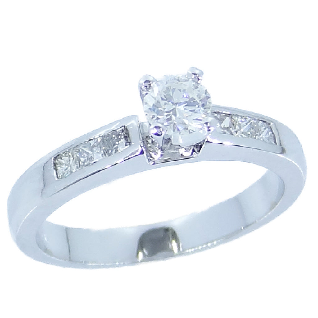 Anillo de compromiso AC-2005